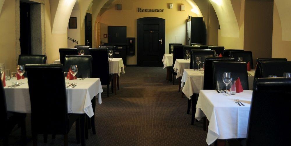 Fara Rancirov Hotel Jihlava Buitenkant foto