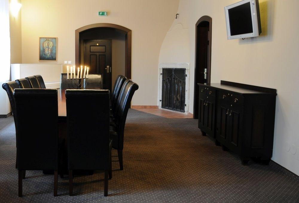 Fara Rancirov Hotel Jihlava Buitenkant foto