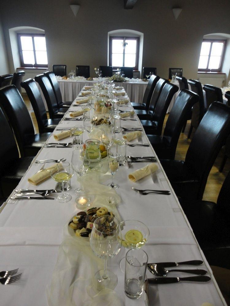 Fara Rancirov Hotel Jihlava Buitenkant foto